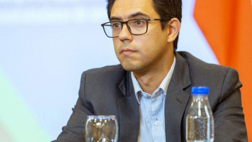 El Ministro de Finanzas dio precisiones sobre medidas económicas de asistencia a comercios