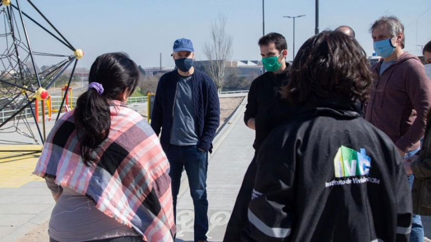 Horacio Rodríguez Larreta recorrió las obras del Camino de Sirga en Barracas