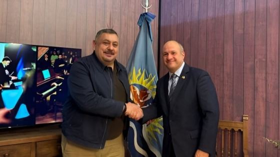 Santa Cruz se proyecta al mundo desde La Rural con turismo, deporte extremo y cooperación internacional