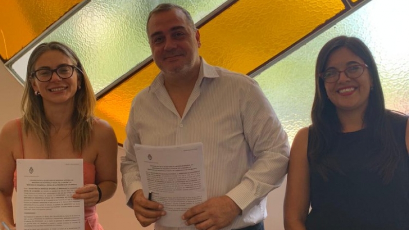 Firman el convenio para el 