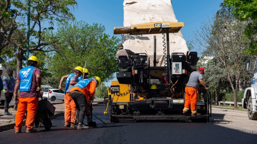 Continúa el plan de pavimentación en Santa Rosa
