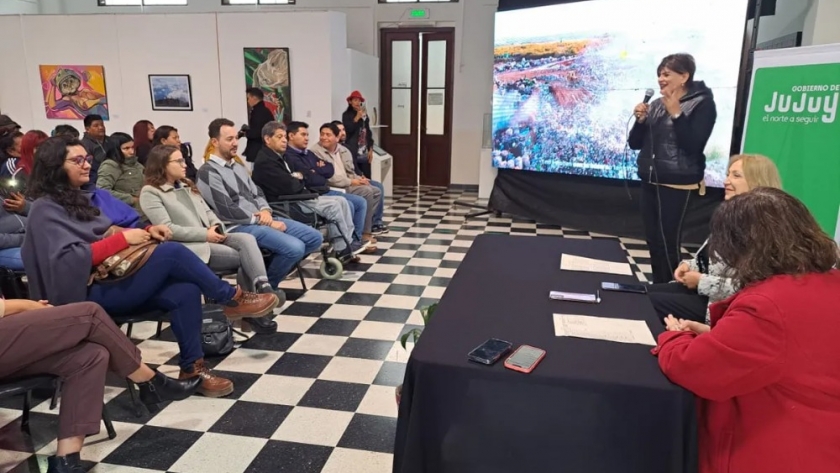 Zigarán entregó financiamiento a proyectos para la recuperación de medios de vida de recuperadores de basurales