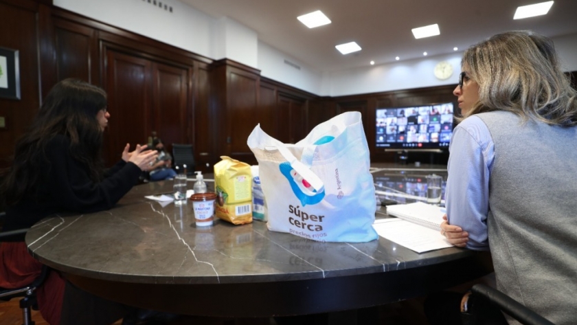 Paula Español presentó Súper Cerca a las autoridades provinciales de Comercio Interior