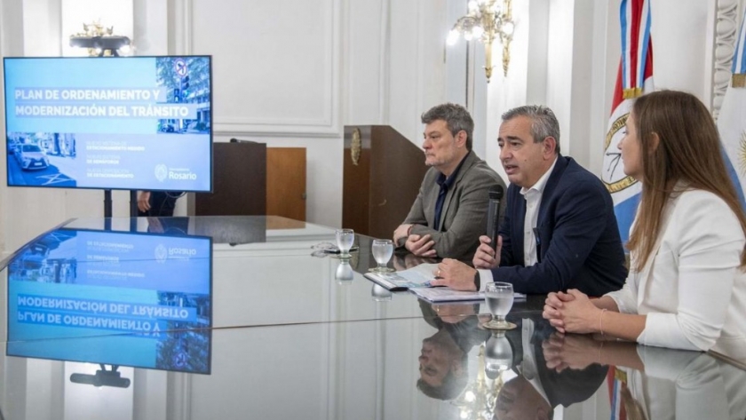 Javkin presentó un plan integral de modernización del tránsito en Rosario