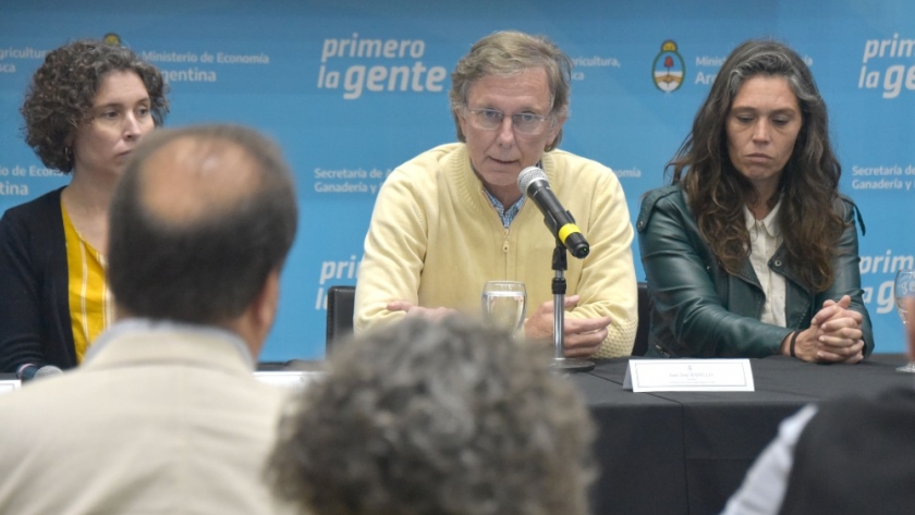 Agricultura presentó las Perspectivas Agrometeorológicas 2022/23