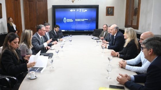 Argentina y Brasil refuerzan su alianza sanitaria con un acuerdo clave para la influenza aviar