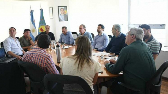 El ministro Javier Rodríguez recibió a la Mesa de Enlace