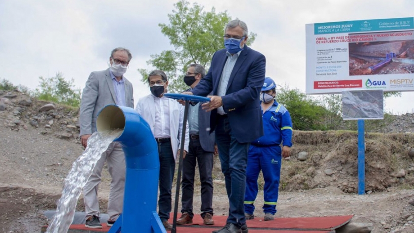 Nueva obra de "By Pass de Emergencia y nuevo acueducto de refuerzo cruce Río grande"