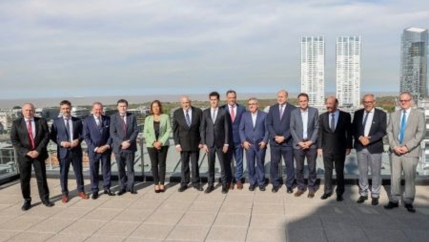 Rubrican acuerdo con la Agencia Nacional del Agua de Israel para el desarrollo de proyectos en Santa Cruz