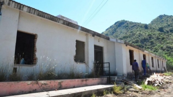 La refacción de la hostería de Villa de la Quebrada ya beneficia a la economía local