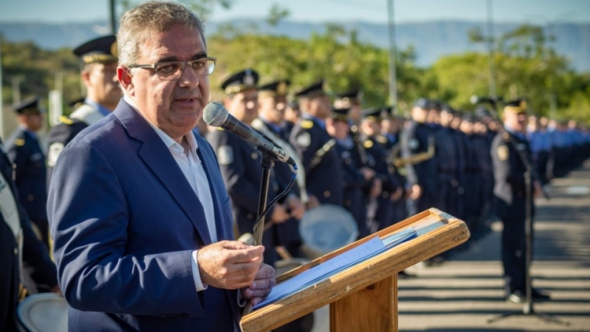 El Gobernador presidió el acto de ingreso de nuevos aspirantes a la Policía de la Provincia