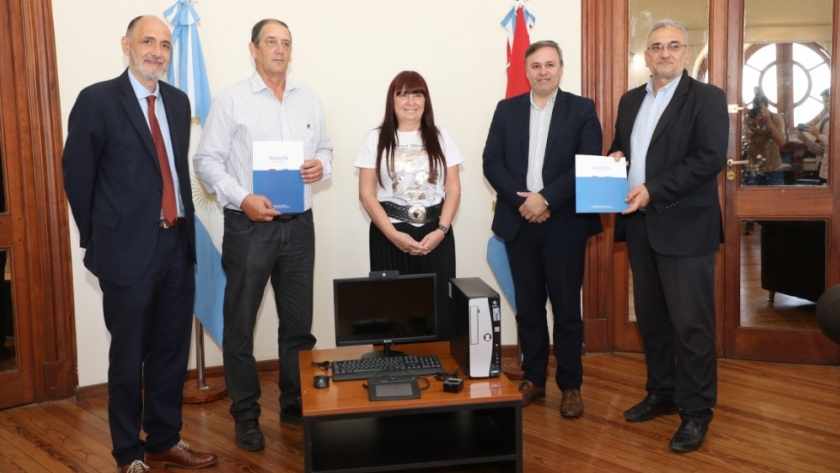 Santa Fe creará una oficina móvil del registro civil en Bella Italia