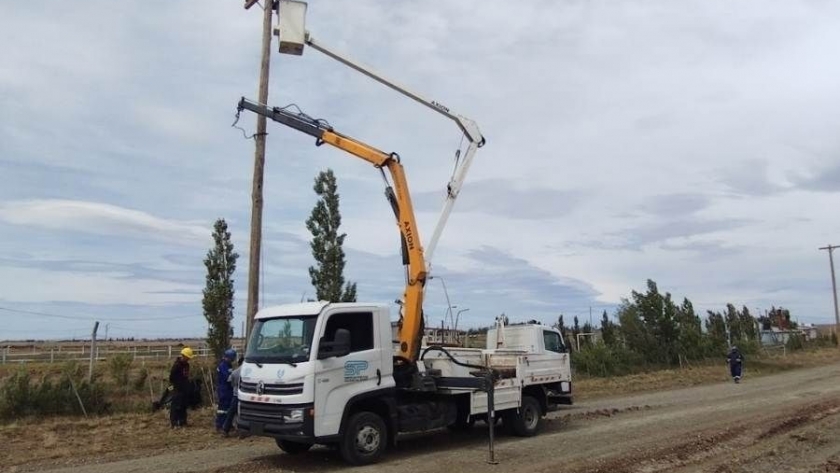 SPSE comenzó con la Extensión de Línea de Media Tensión para el Nuevo Camping Costero de Río Gallegos