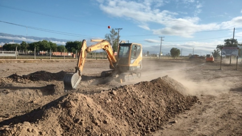 En Jáchal progresa la obra que renovará el sistema de agua potable