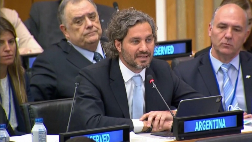 Triunfo de la diplomacia argentina: por primera vez en Cumbre birregional, la Unión Europea y la CELAC adoptan moción sobre la Cuestión Malvinas