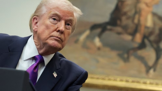 <Trump acelera rebajas fiscales y flexibiliza controles para apuntalar la economía antes de las elecciones