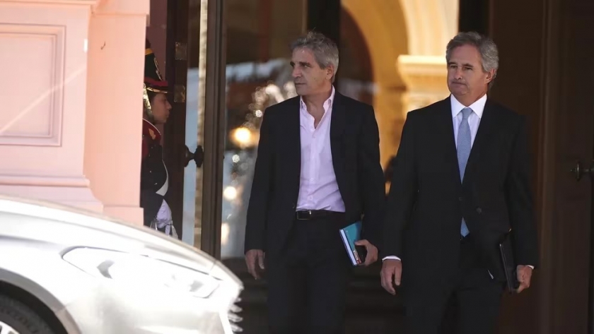 Todas las exportaciones de economías regionales, carne, maíz, industria, servicios y petróleo comenzarán a pagar el 15% de retenciones