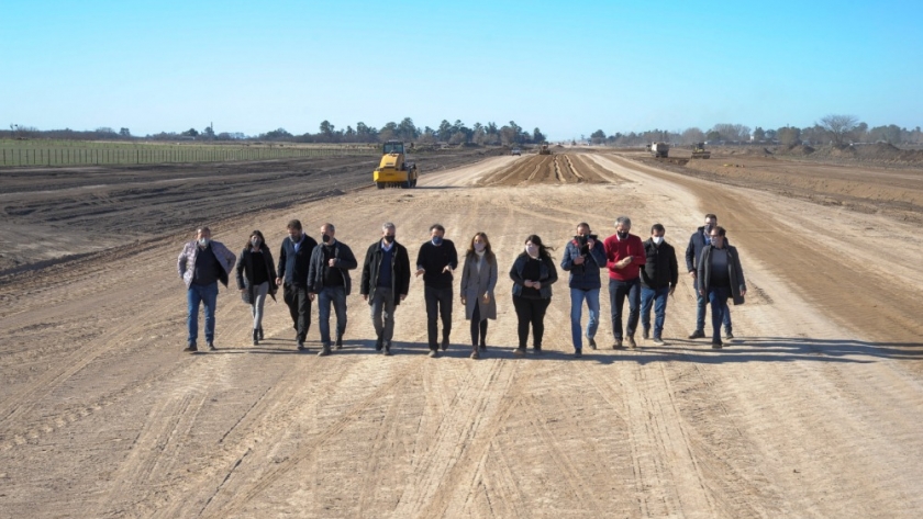 Katopodis y Tolosa Paz recorrieron las ciudades de Alem, Junín y Chacabuco