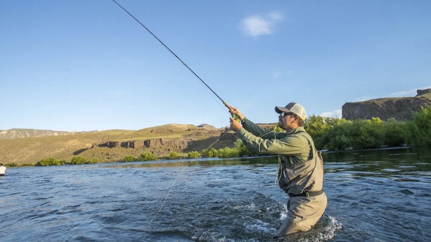 Con diversas propuestas, comienza la temporada de Pesca Deportiva en Río Negro
