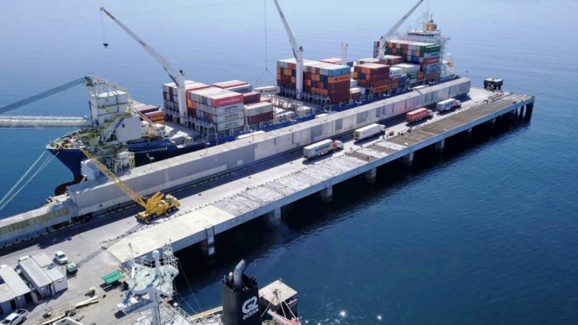 Puerto Madryn: en un mes estará finalizada la obra del sitio 2 en el muelle Almirante Storni