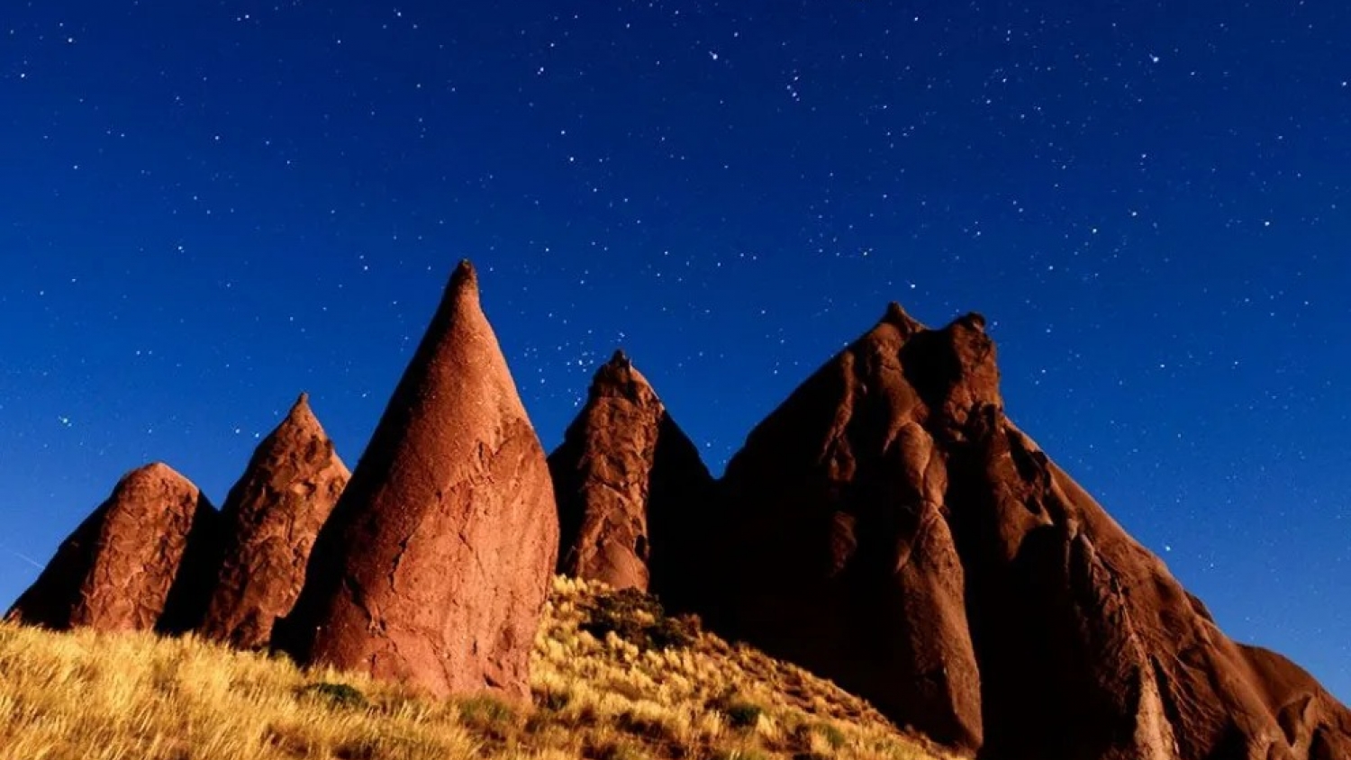 Los Bolillos: el tesoro geológico del Alto Neuquén que busca consolidarse como emblema turístico