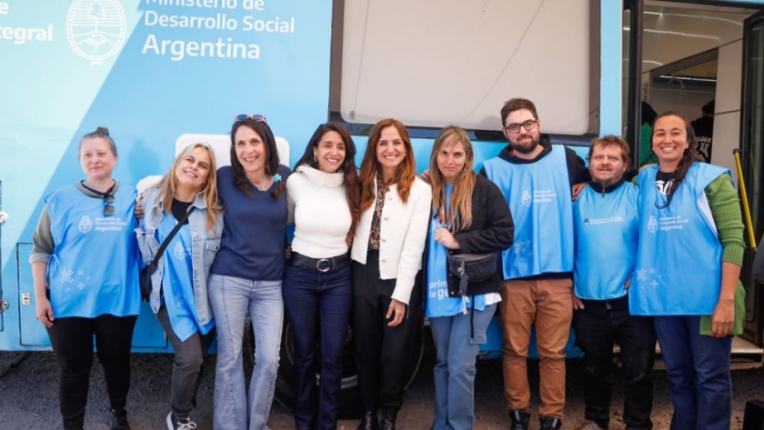 Tolosa Paz recorrió Zárate y Pergamino para seguir de cerca la implementación de políticas sociales