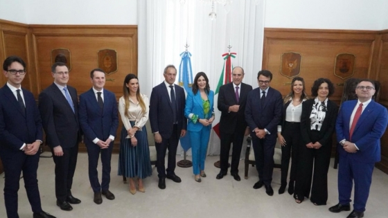 Francos, Scioli y Martínez recibieron a la Ministra de Turismo de Italia