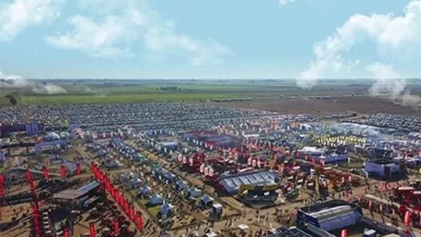 Tecnoplaza para la capacitación y el debate: el cronograma oficial de la agenda de Agroativa 2024