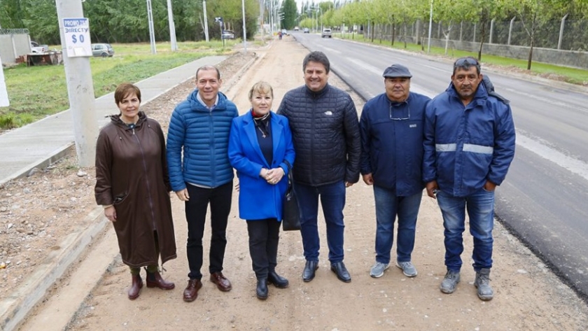 Recorrieron la obra de asfalto en calle Bejarano