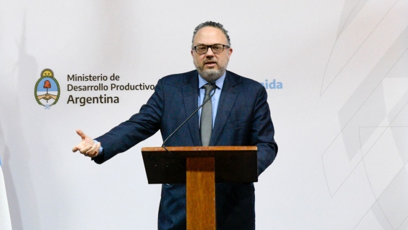 Kulfas: “Queremos garantizar y cuidar la mesa de los argentinos”
