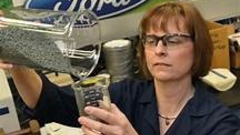 Café y olivo: la apuesta de Ford por los biomateriales