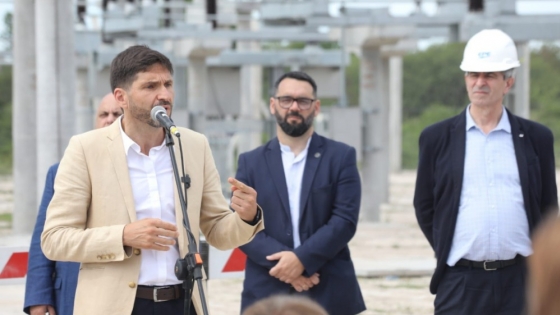 Pullaro inauguró en Vera una estación transformadora que generará más del doble de la energía demandada por la región