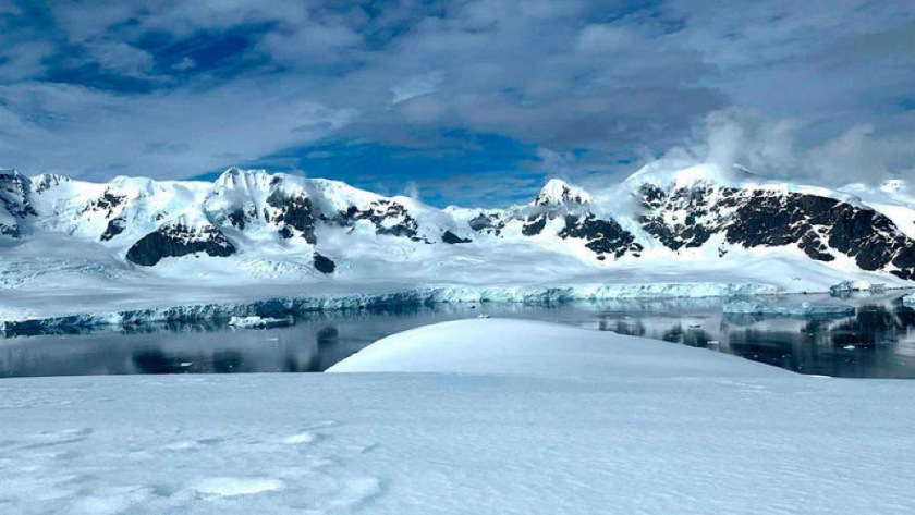 Especialistas del Instituto Antártico Argentino detectaron el desprendimiento de un gran témpano mediante imágenes del satélite SAOCOM 1A
