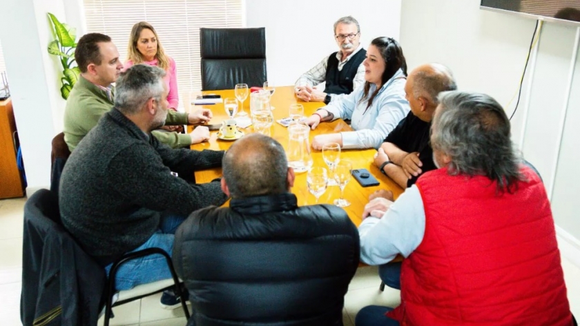 La provincia y el Municipio de Río Grande trabajan en la puesta en valor del muelle en el paso costero