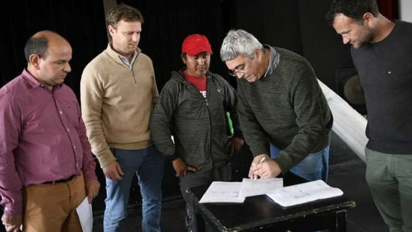 La Provincia asistió a productores afectados por las tormentas