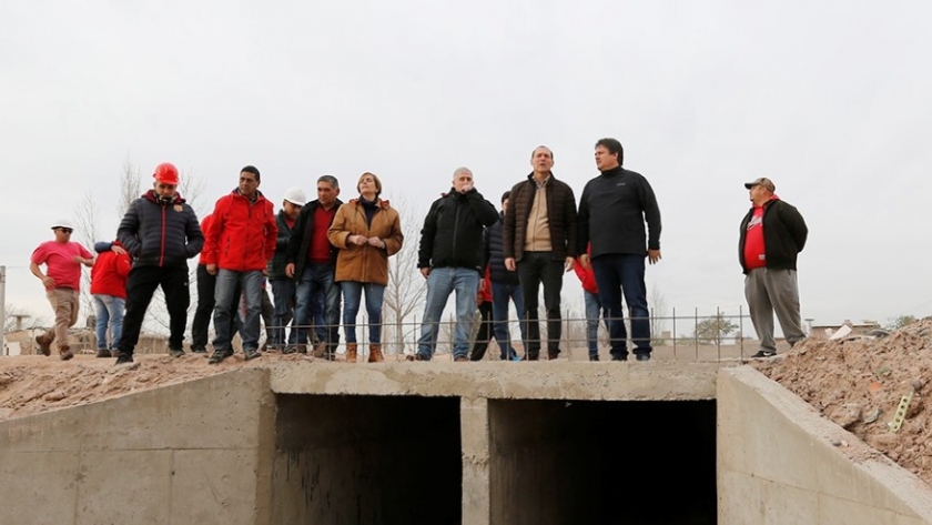 Gutiérrez y Gaido recorrieron obras en el Barrio Z1