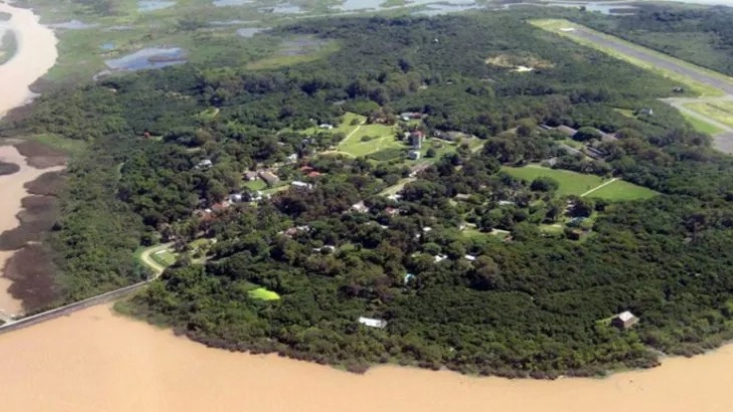 Escapada familiar en Buenos Aires: descubre la tranquilidad de la isla Martín García