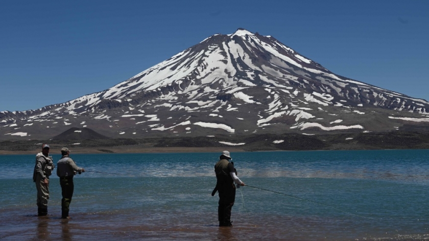 Quedó inaugurada la temporada de la impactante Laguna del Diamante