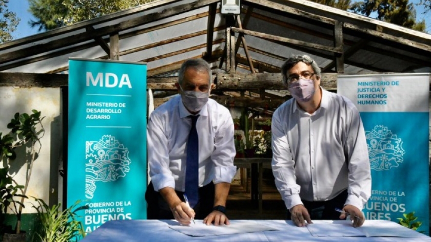 Alak y Rodríguez firmaron un convenio para fomentar reinserción laboral