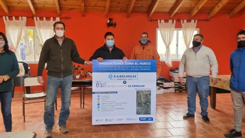 Avanzan las obras de Desarrollo Rural en El Huecú