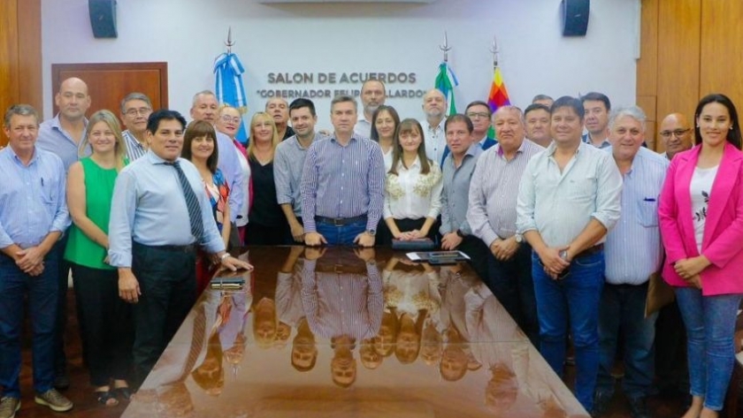 Leandro Zdero fortaleció el trabajo con los foros de intendentes