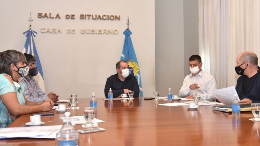 Provincia y comunas rurales trabajan en conjunto para potenciar la contratación de mano de obra local