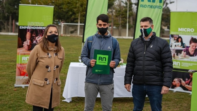 En Bariloche, 12 emprendedores recibieron aportes para hacer crecer sus proyectos