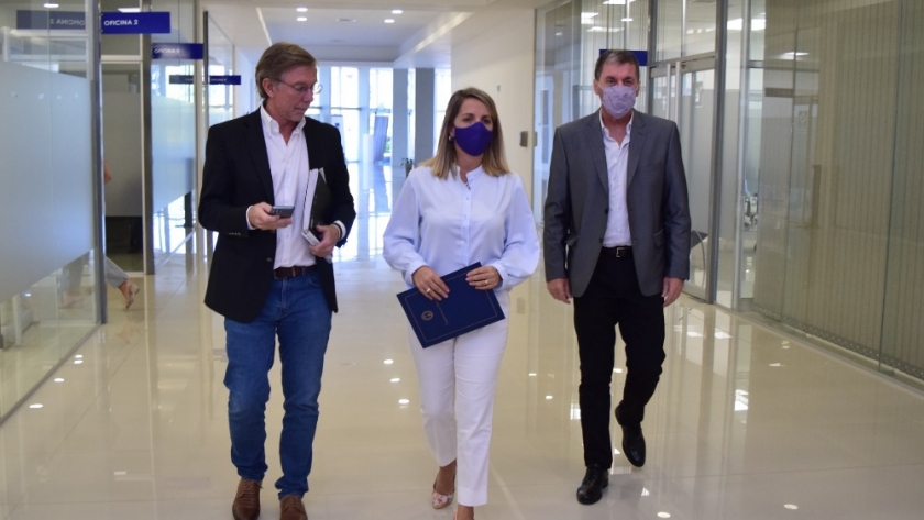 La provincia ejecuta una agenda común con industriales entrerrianos