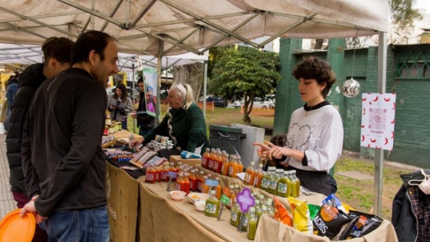 Vuelve la feria Sabe la Tierra a los parques porteños