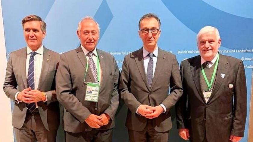 Vilella llevó su visión de la Bioeconomía al 16º Foro Global para la Alimentación y la
