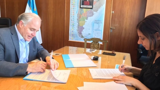 El Gobierno firmó un convenio con Nación para un programa de refuerzo estival en zona de emergencia de la provincia
