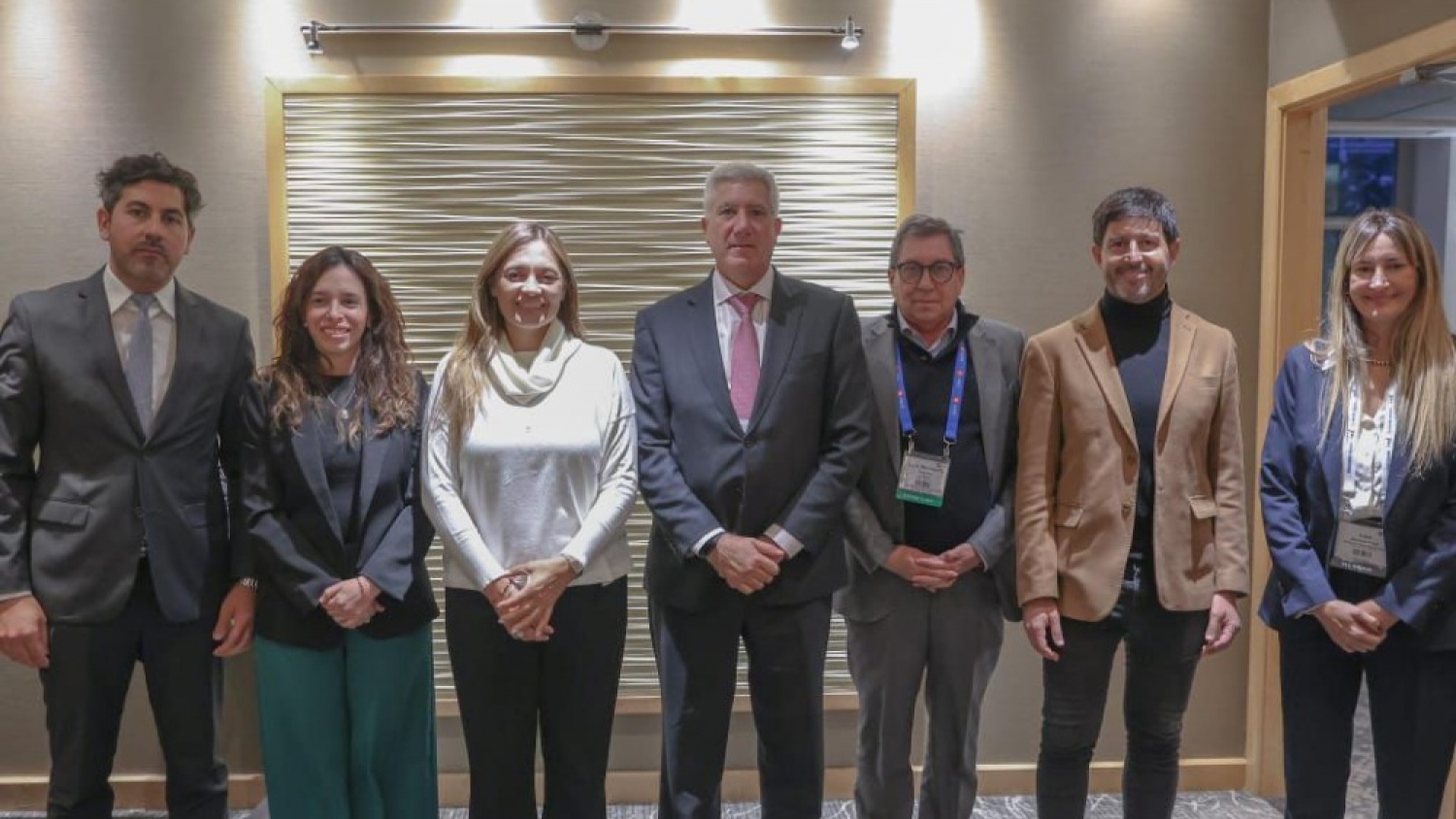 La Rioja busca inversiones y empleo en la mayor cumbre minera del mundo