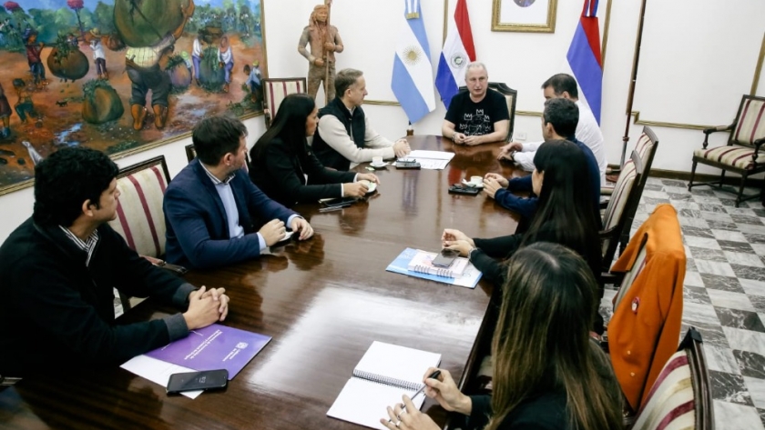 Passalacqua: “Entre todos trabajaremos desde lo preventivo y para actuar y acompañar con responsabilidad, afecto y rapidez a las cientas de familias que al año padecen episodios relacionados a esta difícil situación