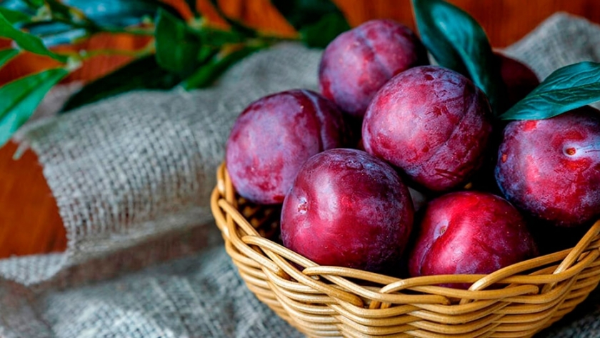 Ciruela, la fruta de estación destacada en Argentina y el mundo